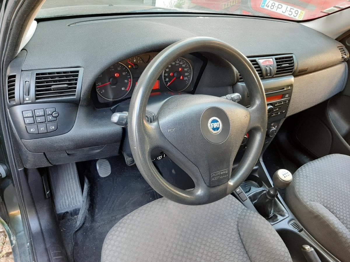 Fiat Stilo 1.2 16V · Ano 2002 — imagem 11
