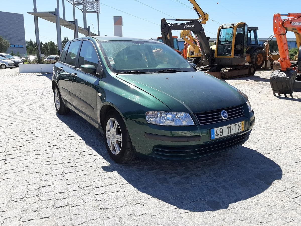 Fiat Stilo 1.2 16V · Ano 2002 — imagem 1