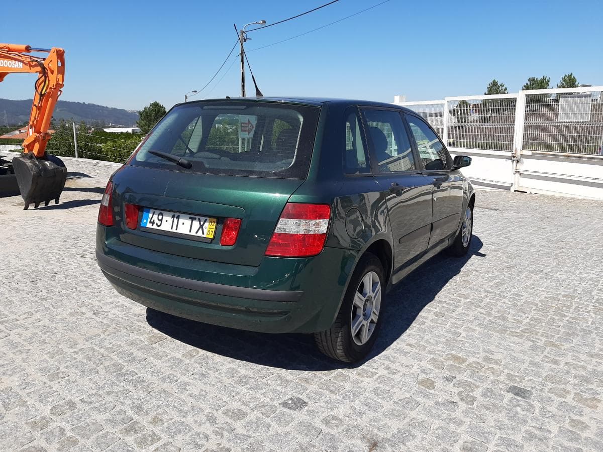 Fiat Stilo 1.2 16V · Ano 2002 — imagem 4