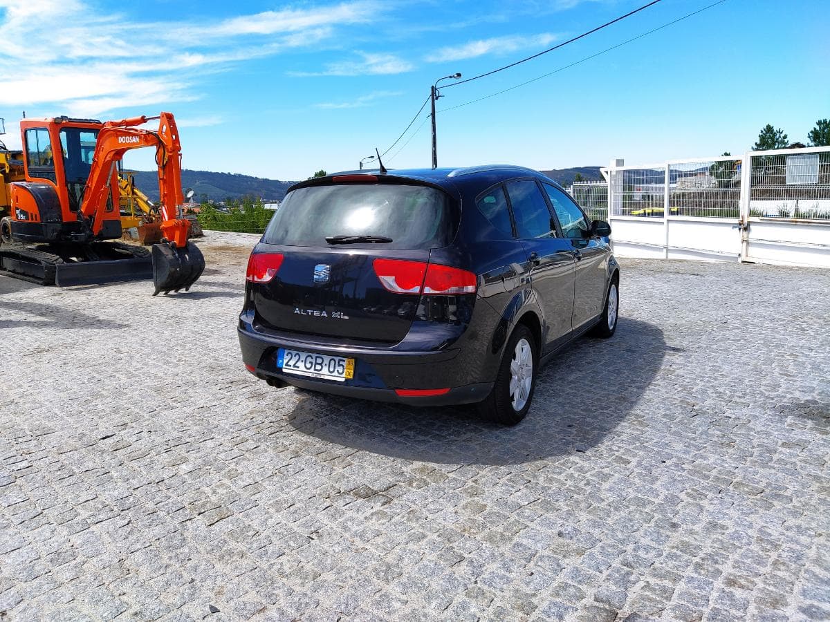 Seat Altea XL TSI · Ano 2008 — imagem 6