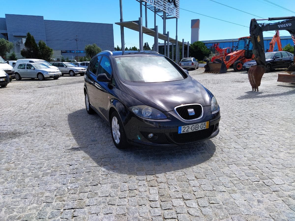 Seat Altea XL TSI · Ano 2008 — imagem 1