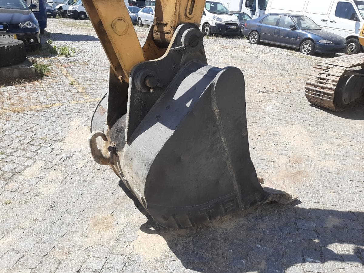 Giratória Rastos Hyundai Rolex 160 LC-3 — imagem 4