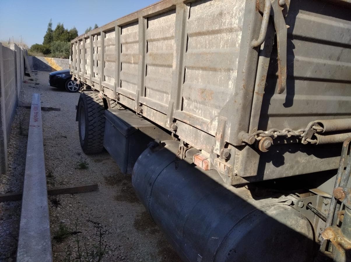 Veículo Volvo com Grua — imagen 7