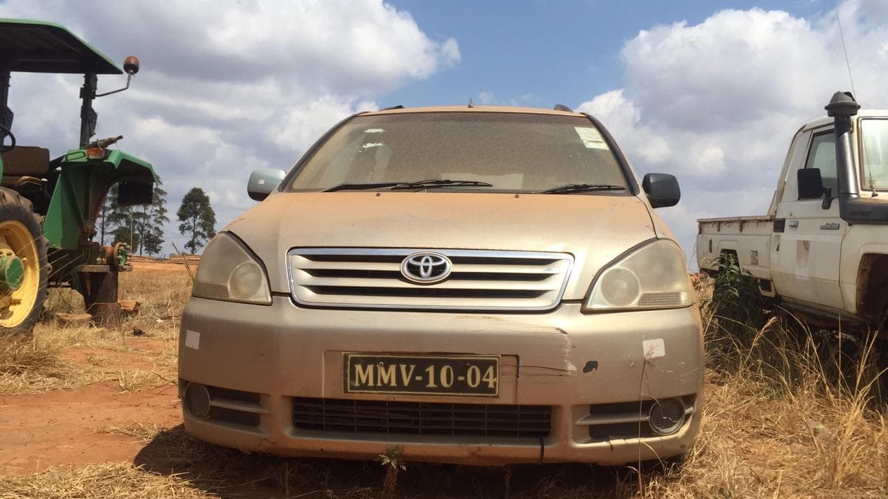 Toyota Picnic · — image 3