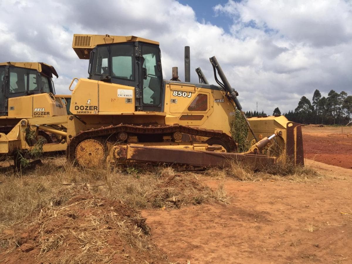 Bulldozer  · — imagem 4