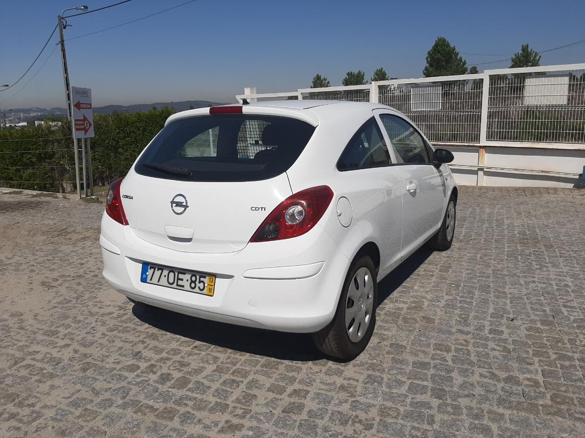 Opel Corsa 1.3 CDTI · Ano 2013 — imagem 6