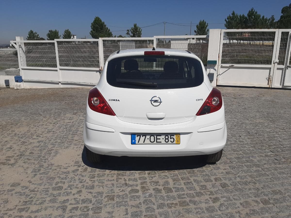 Opel Corsa 1.3 CDTI · Ano 2013 — imagem 5