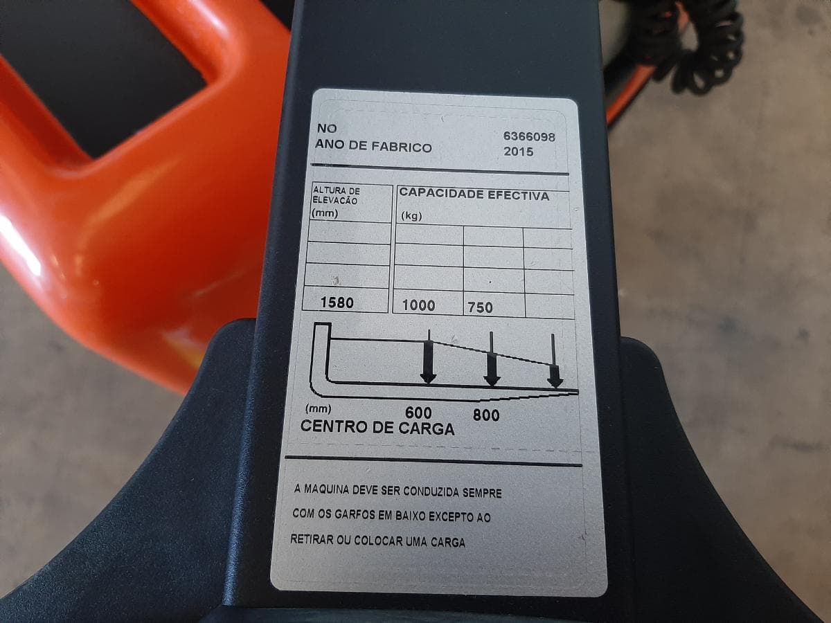 Stacker BT HWE 100 · Ano 2015 — imagem 6