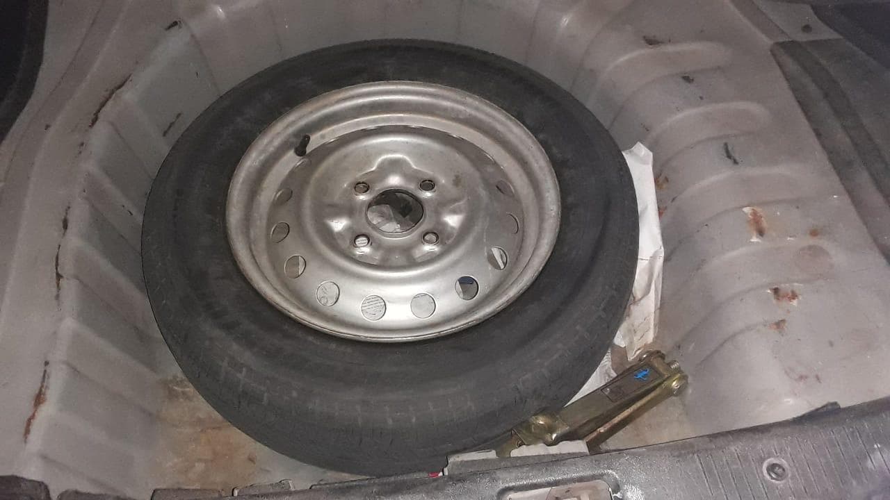 Nissan Sunny · — imagem 7