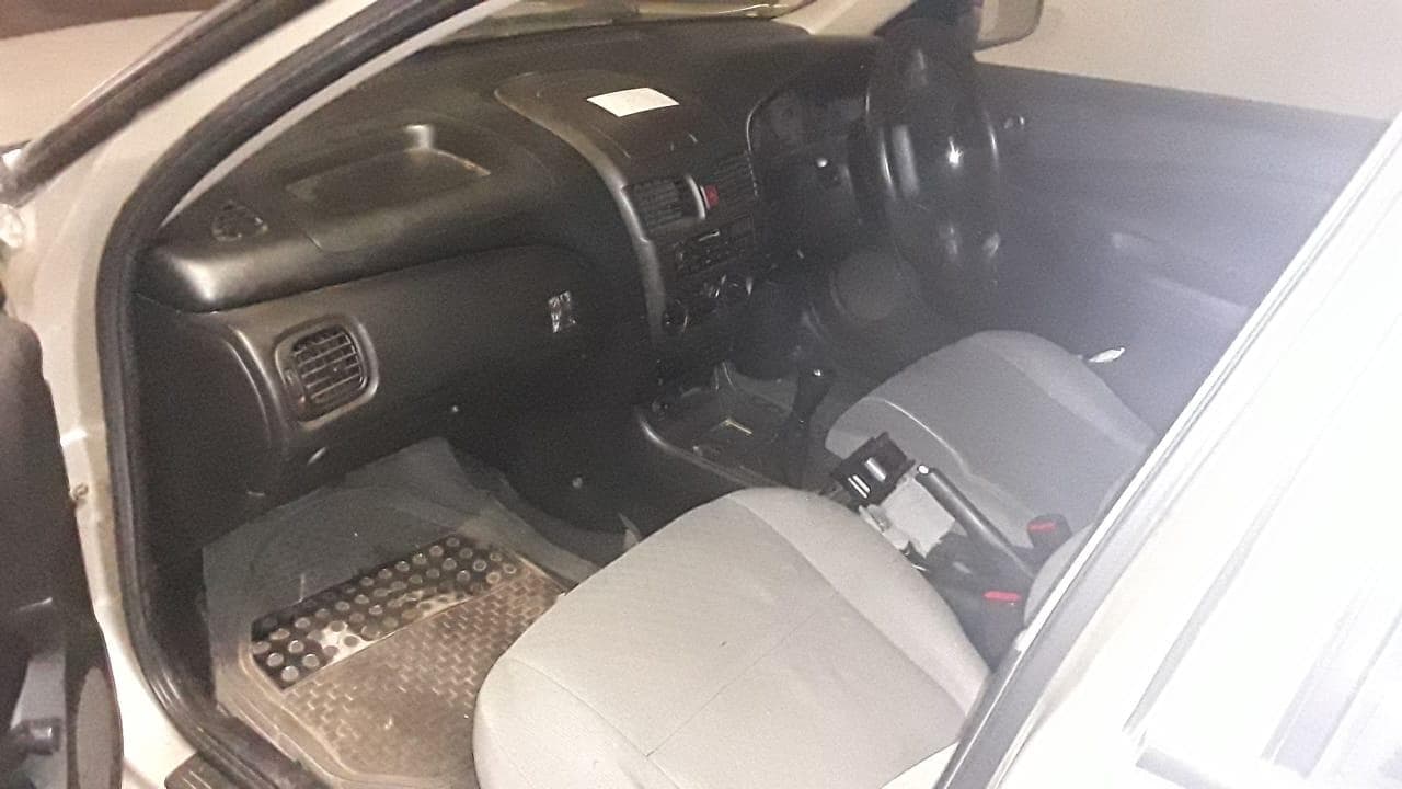 Nissan Sunny · — imagem 14