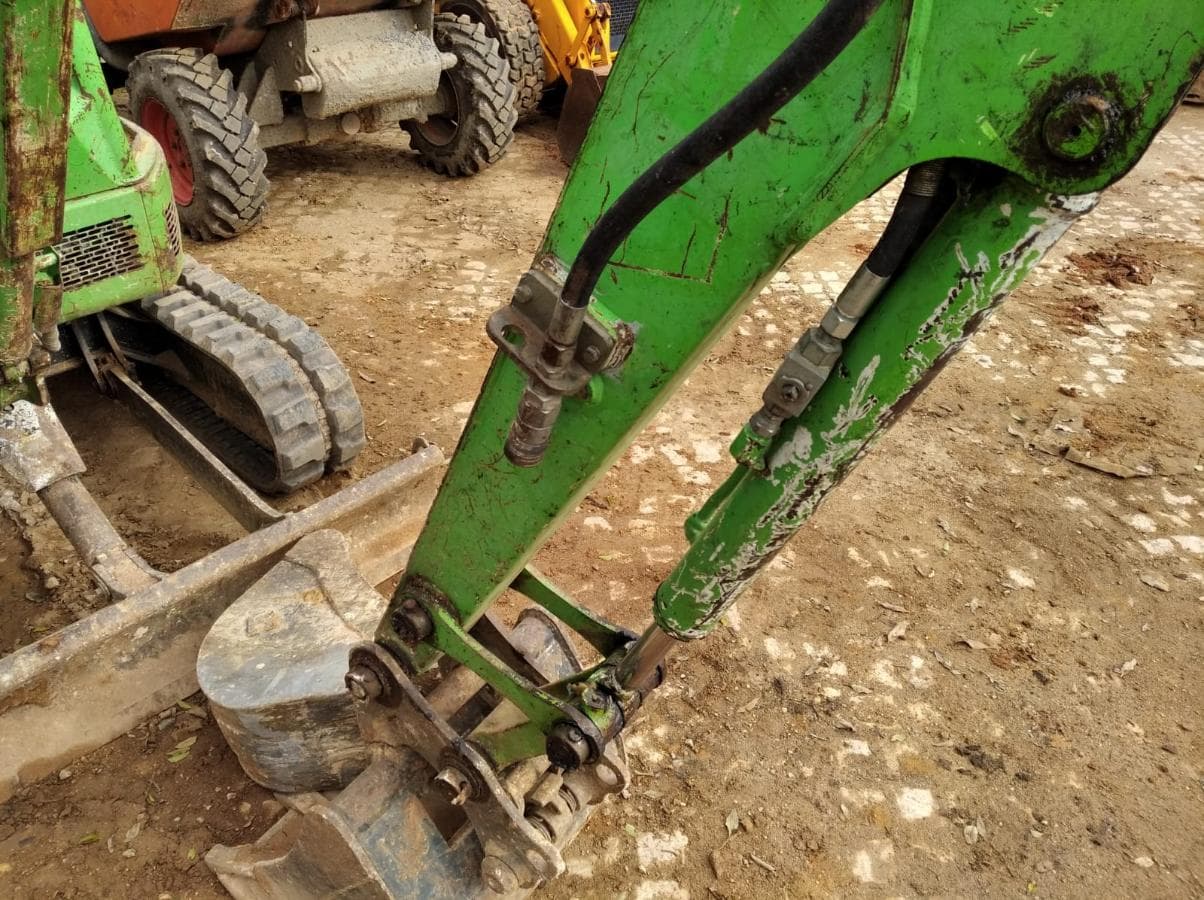 Mini Escavadora Yanmar 2.3 Ton — imagem 9