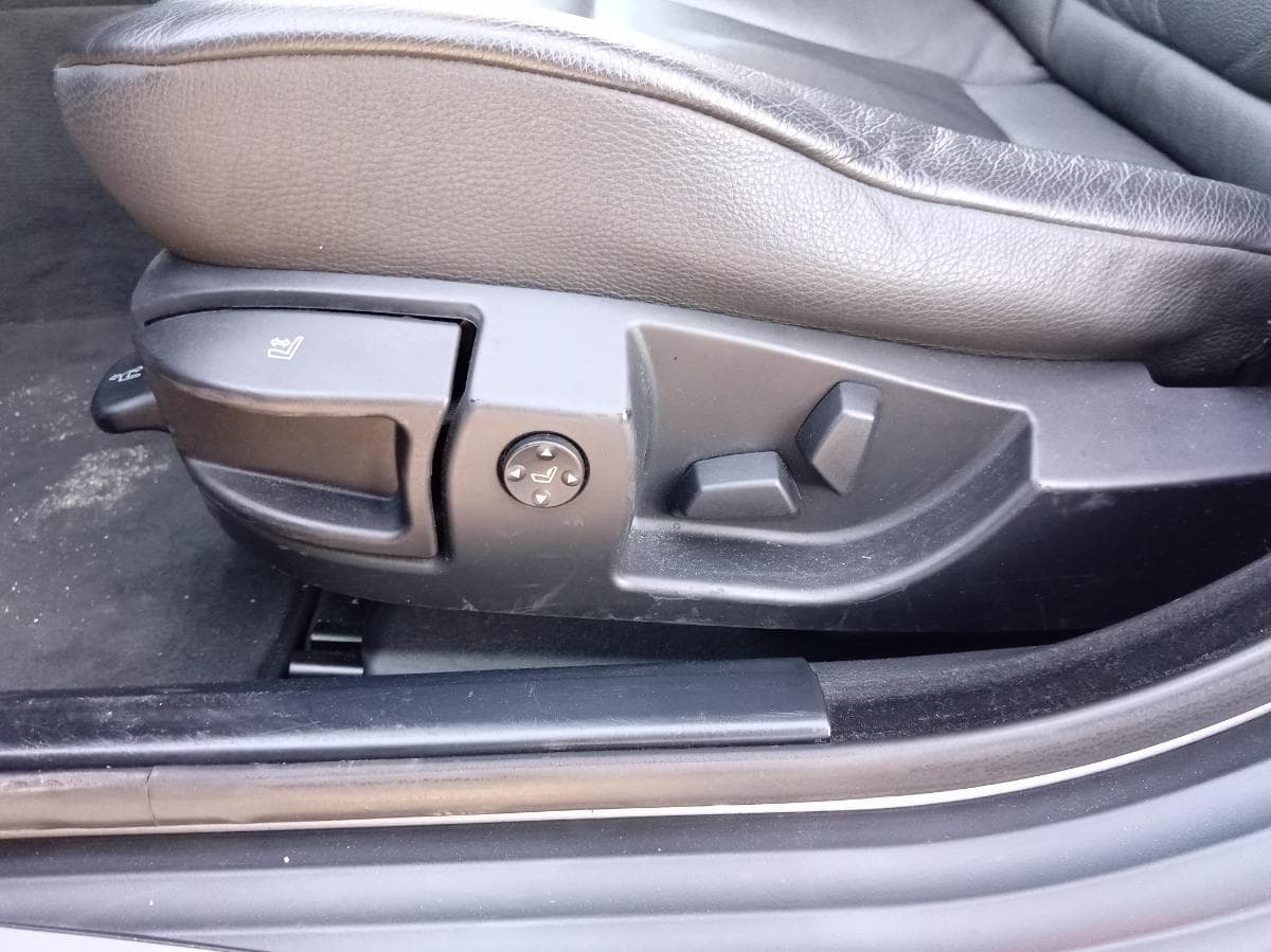 BMW 525D · Ano 2008 — imagem 24