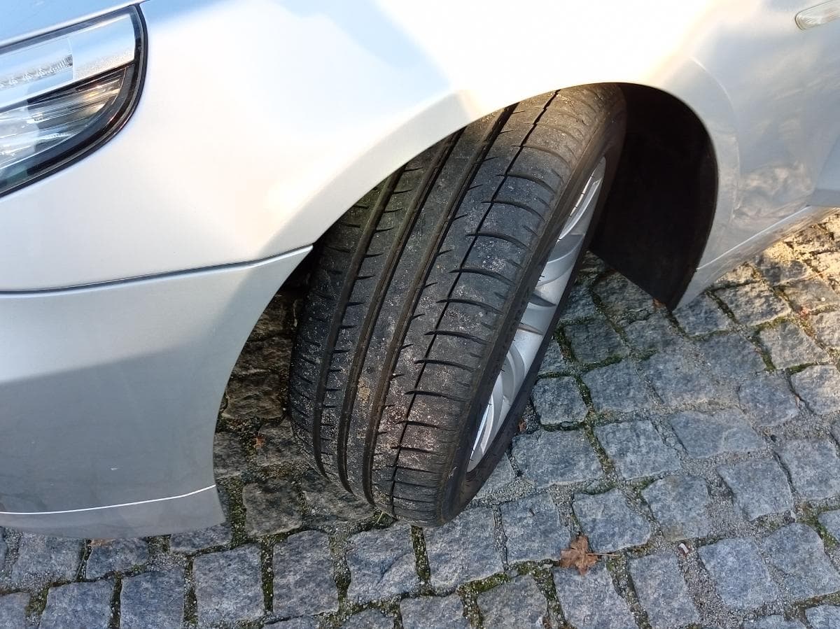 BMW 525D · Ano 2008 — imagem 10