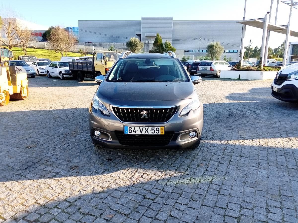Peugeot 2008 · Ano 2019 — imagen 2