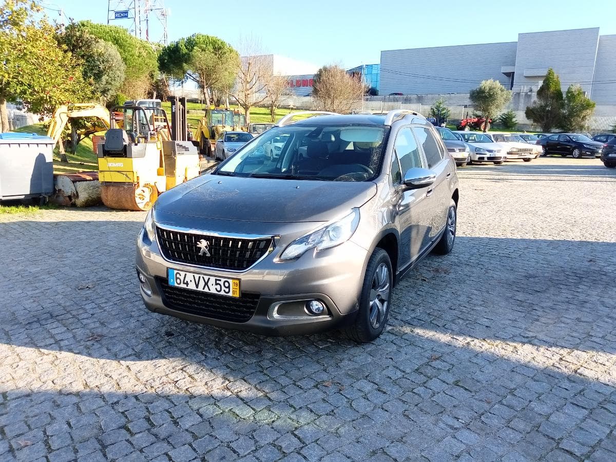 Peugeot 2008 · Ano 2019 — imagen 3