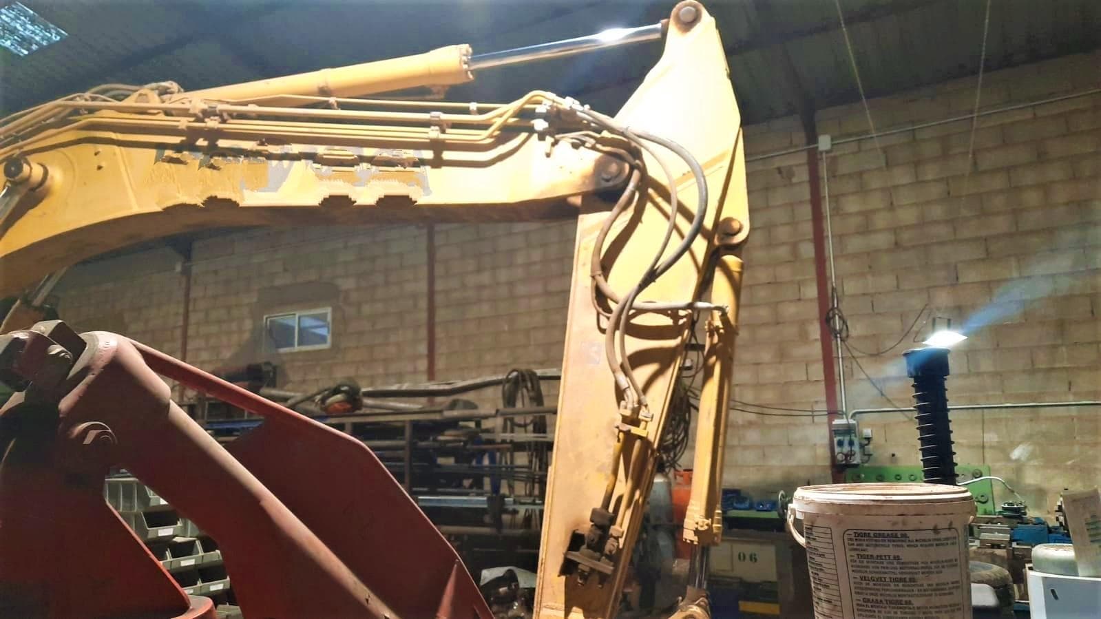 ESPANHA · Giratoria Komatsu 360 — imagen 3