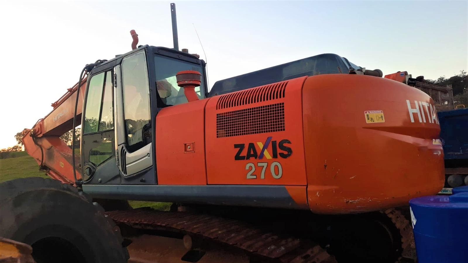 ESPANHA · Giratoria Hitachi 270 — imagem 4