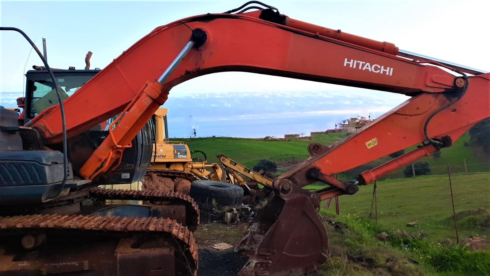 ESPANHA · Giratoria Hitachi 270 — imagem 3