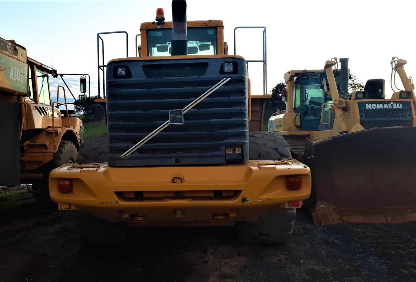 ESPANHA · Pala cargadora Volvo  L180E — imagem 4
