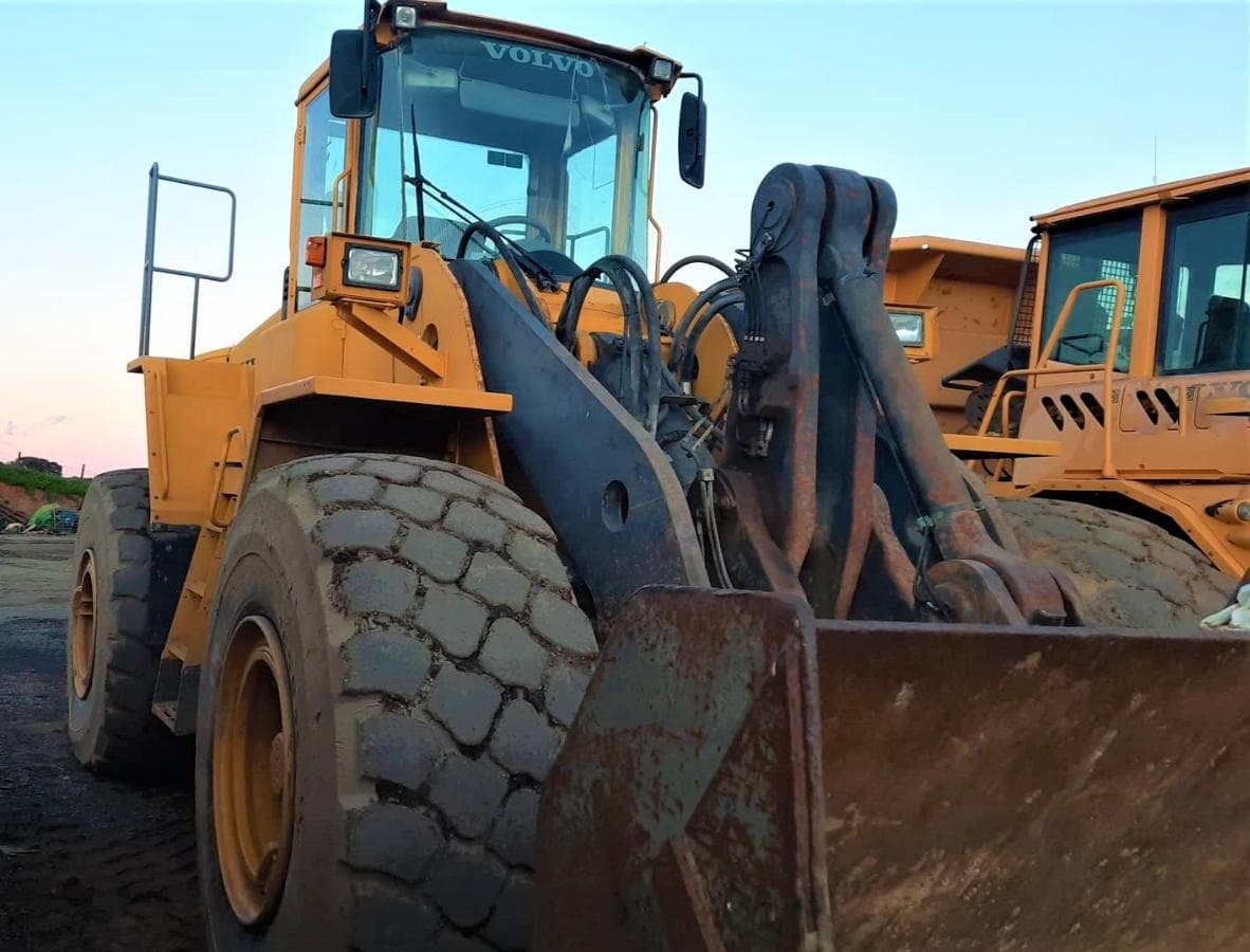 ESPANHA · Pala cargadora Volvo  L180E — imagem 1