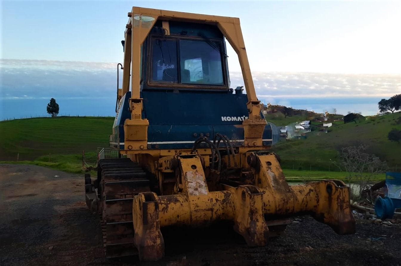 ESPANHA · Bulldocer D85 A — imagem 2