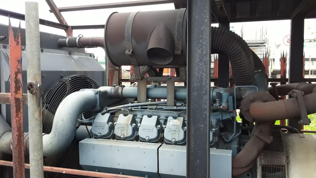 Gerador DOOSAN ·