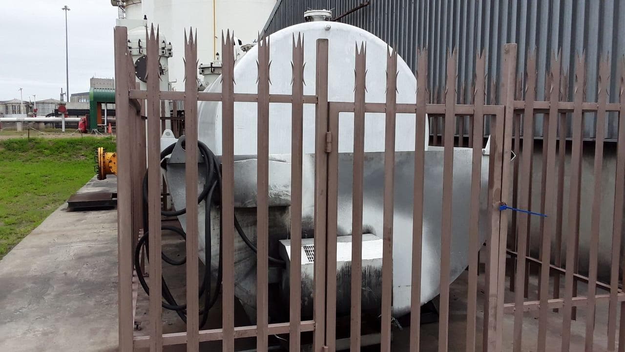 Tanque de combustível  · — imagen 2