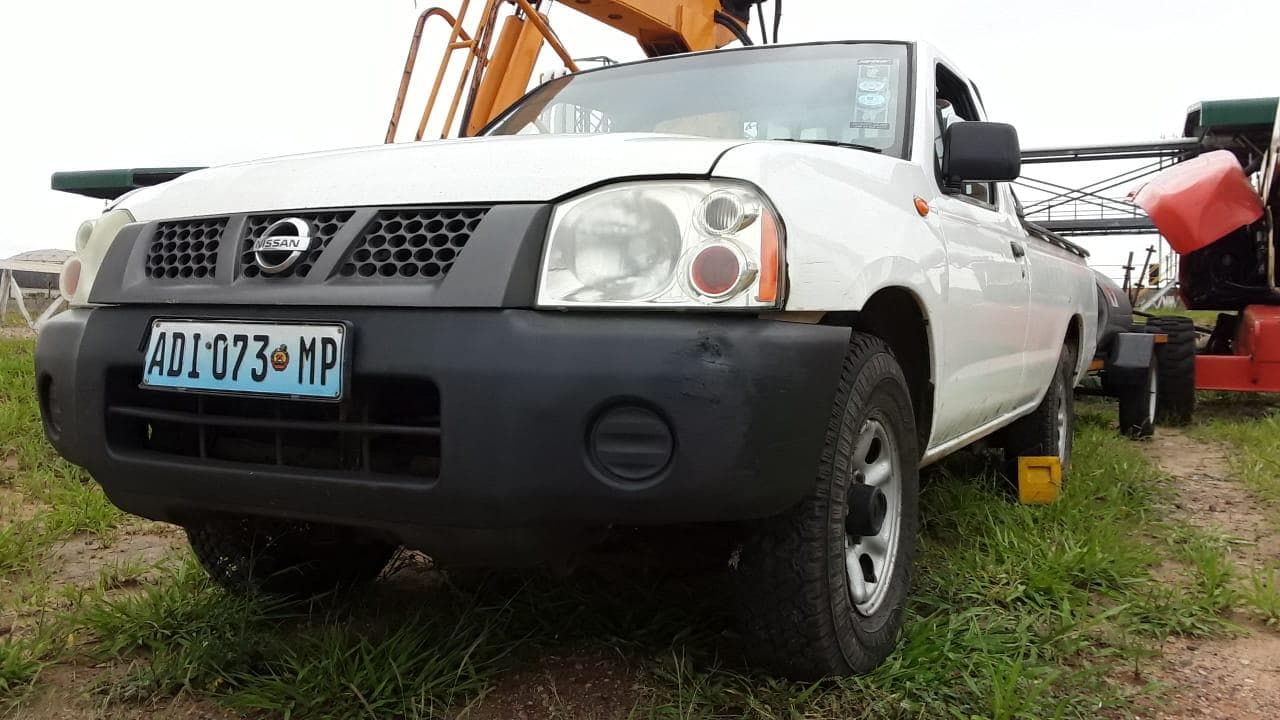Nissan Hardbody ·