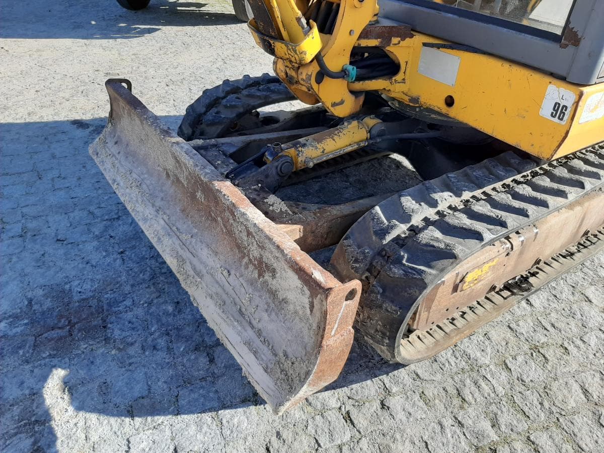 Mini Giratória JCB 803 — imagen 6
