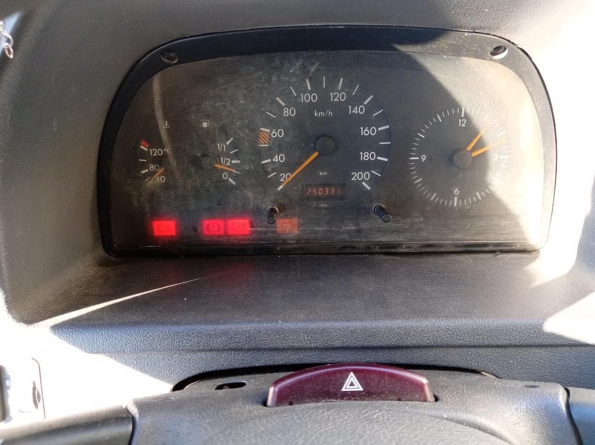 Mercedes-Benz Vito 108D · Ano 1998 — imagen 16