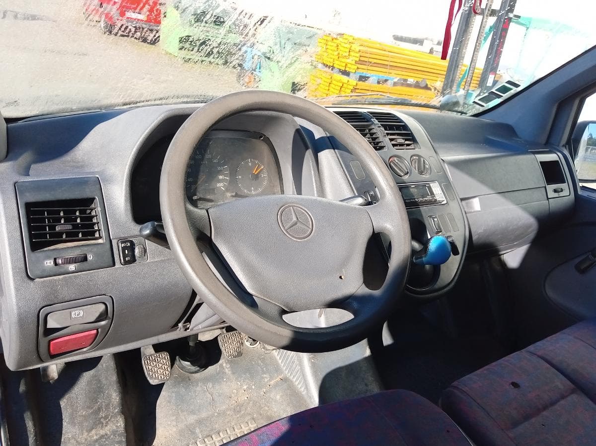 Mercedes-Benz Vito 108D · Ano 1998 — imagen 19