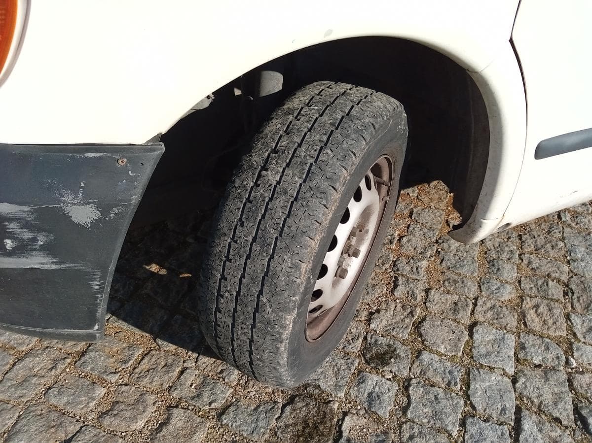 Mercedes-Benz Vito 108D · Ano 1998 — imagen 11