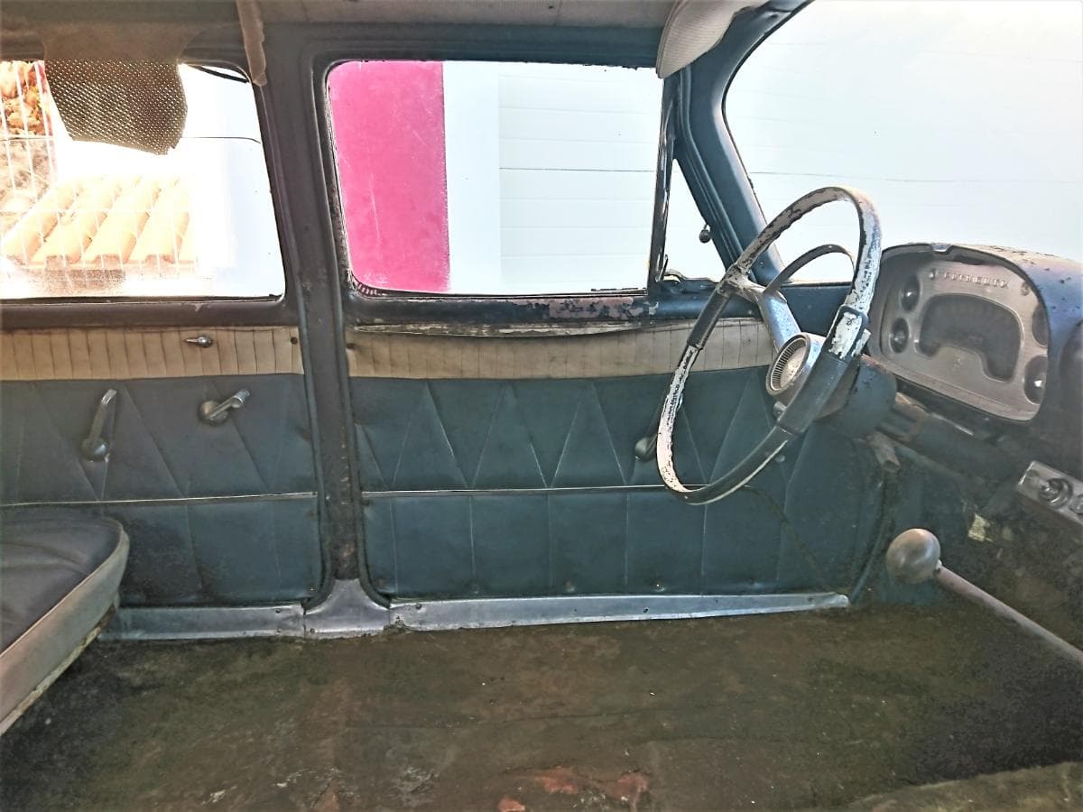 1958 Plymouth Custom Suburban — imagem 4