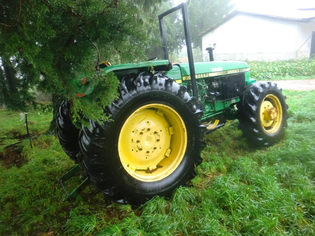 Trator agrícola — image 5