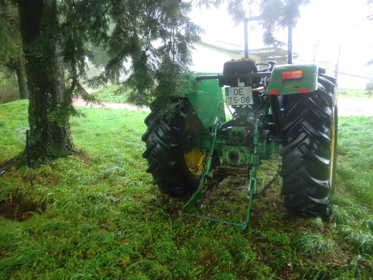 Trator agrícola — image 4