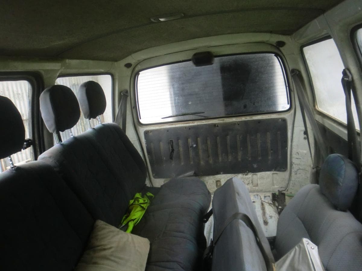 TOYOTA HIACE — image 5