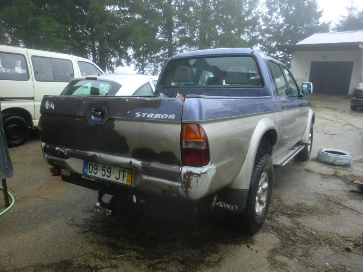MITSUBISHI STRAKAR L200 — image 3