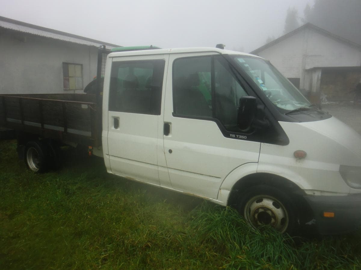 FORD TRANSIT — image 3
