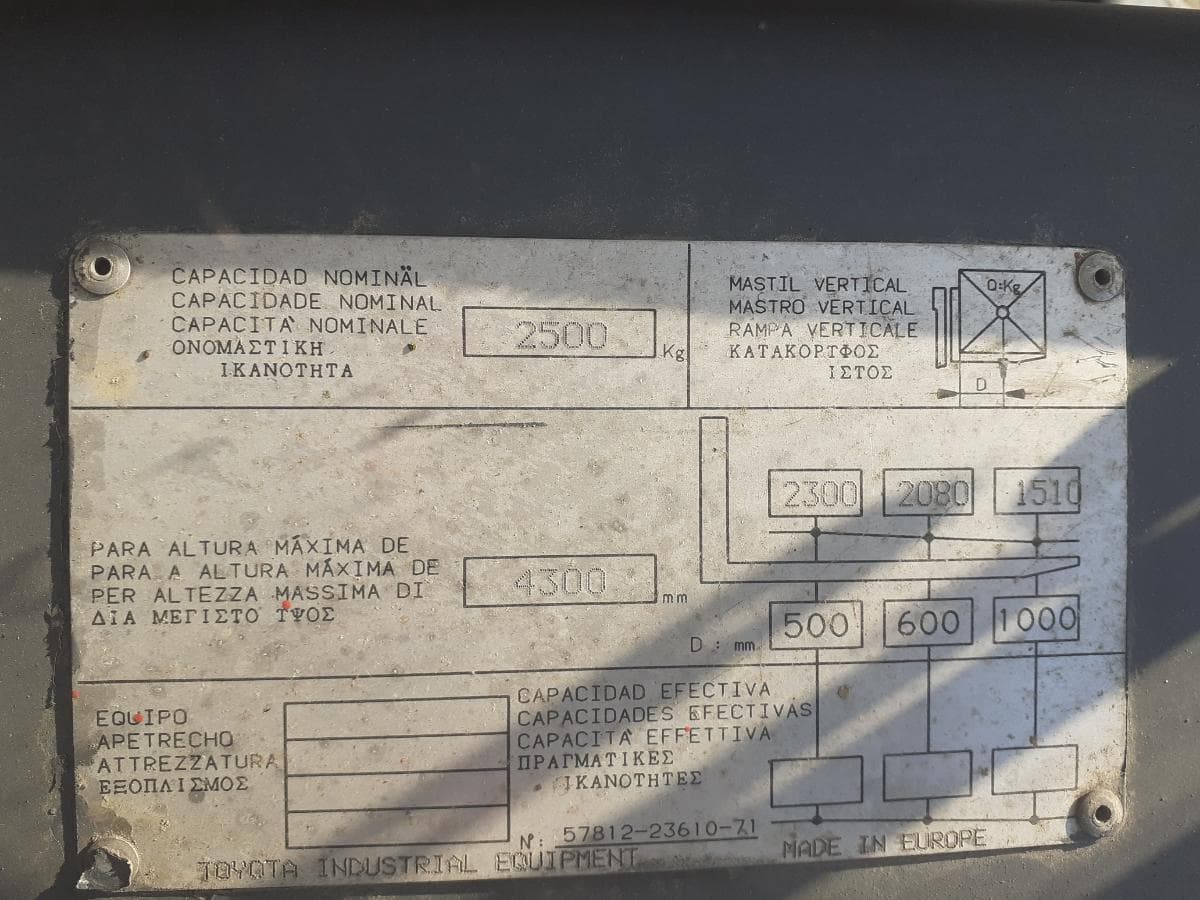 Empilhador Toyota 2500 KG — imagem 9