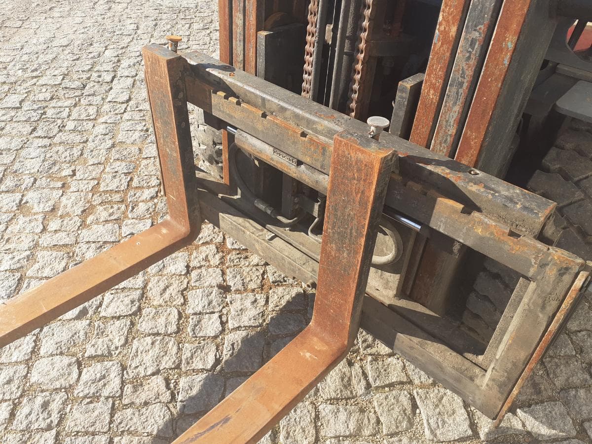 Empilhador Toyota 2500 KG — imagem 5