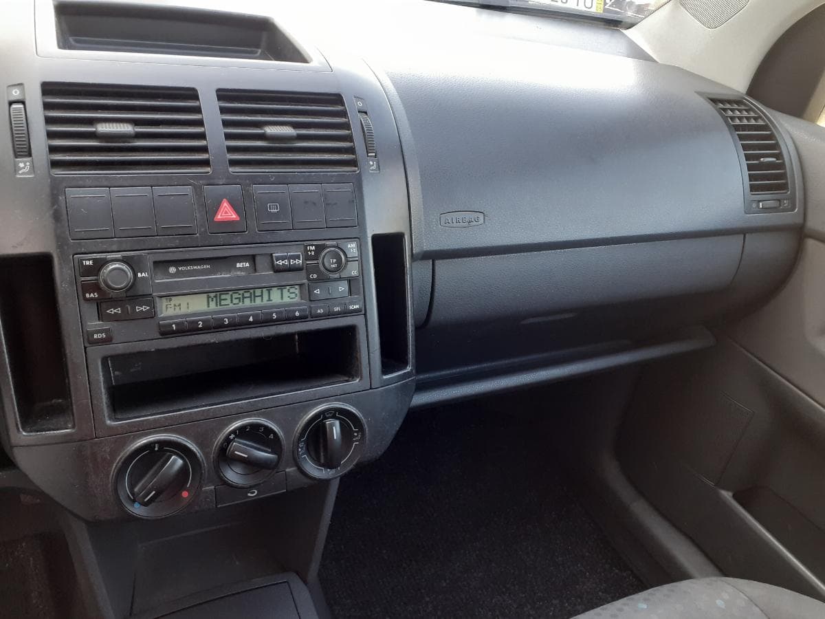 Volkswagen Polo 1.2 · Ano 2002 — imagem 15