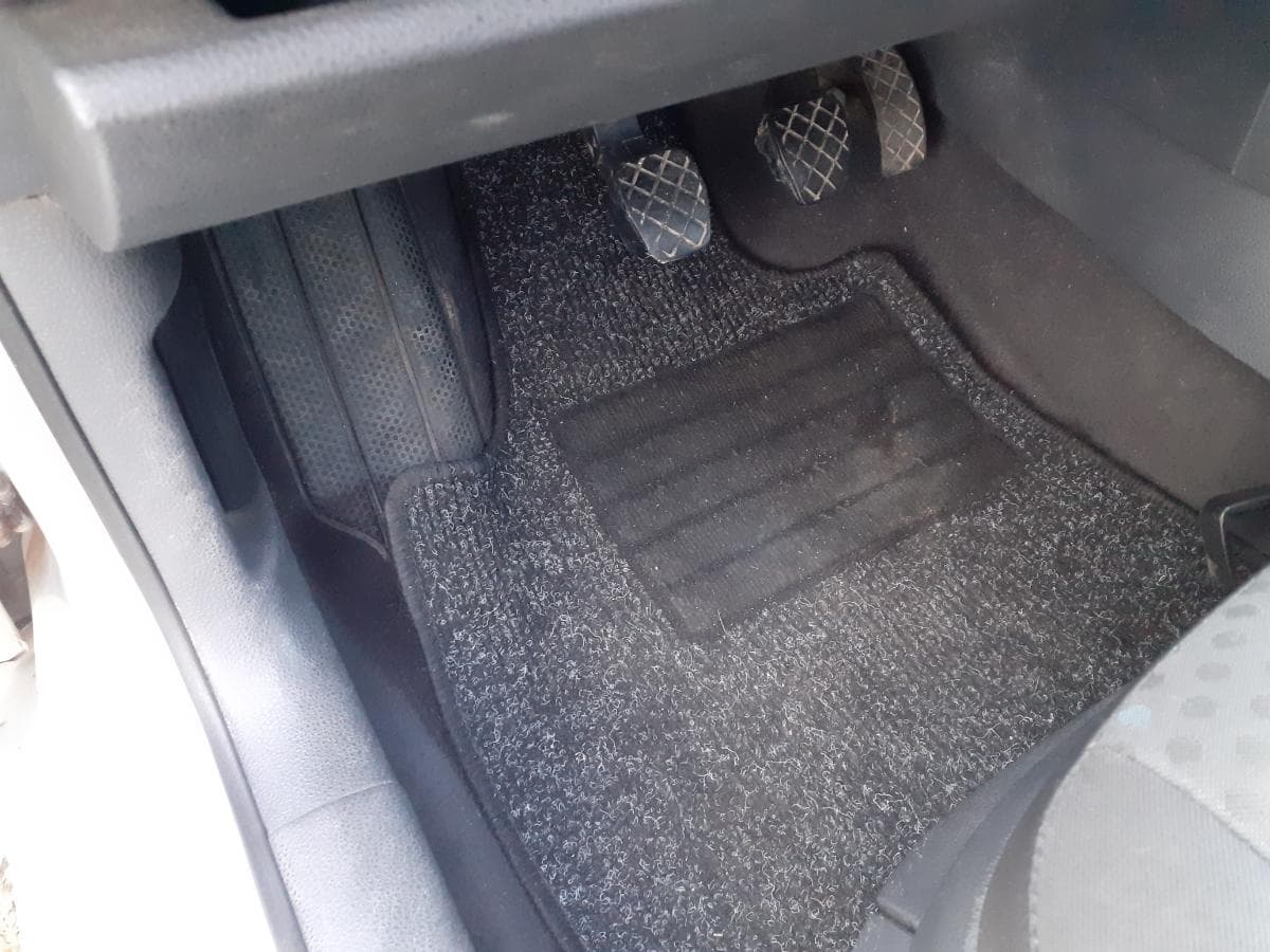 Volkswagen Polo 1.2 · Ano 2002 — imagem 18