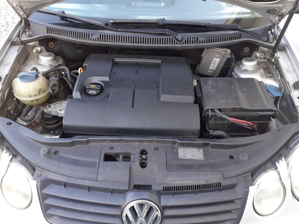 Volkswagen Polo 1.2 · Ano 2002 — imagem 8