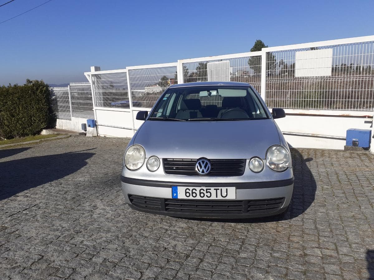Volkswagen Polo 1.2 · Ano 2002 — imagem 2