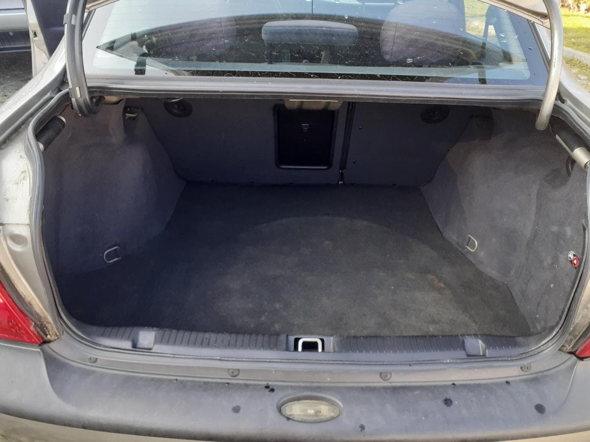 Opel Vectra 1.6 · Ano 1995 — imagem 10