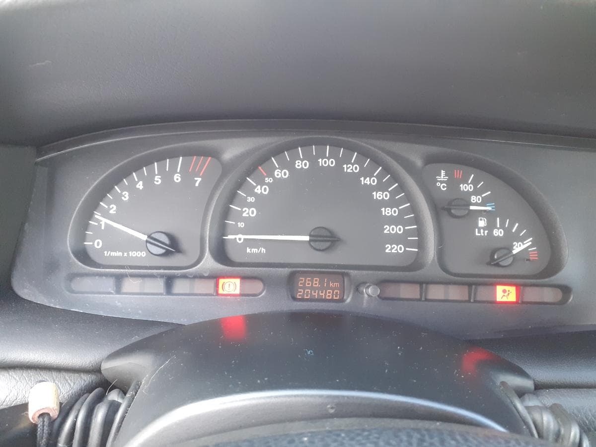 Opel Vectra 1.6 · Ano 1995 — imagem 14