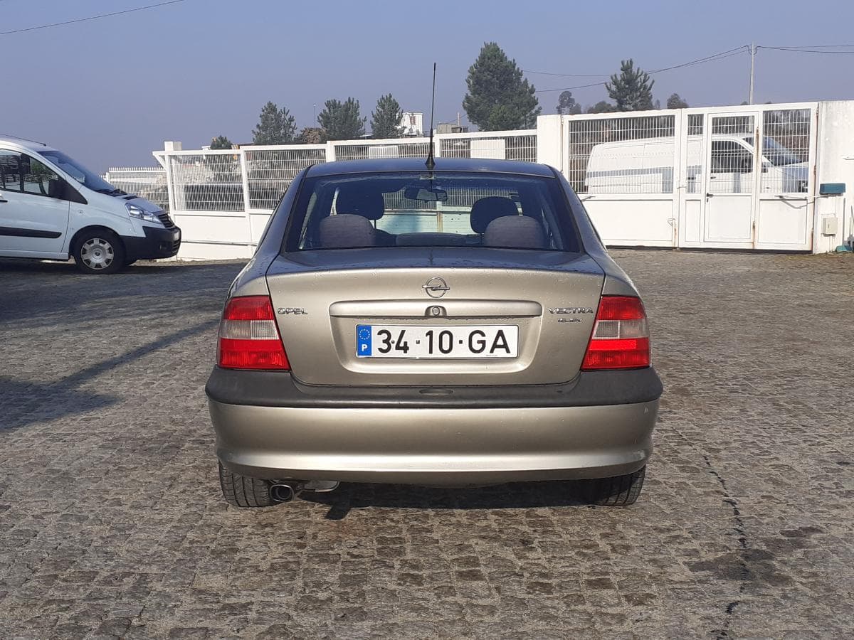 Opel Vectra 1.6 · Ano 1995 — imagem 5