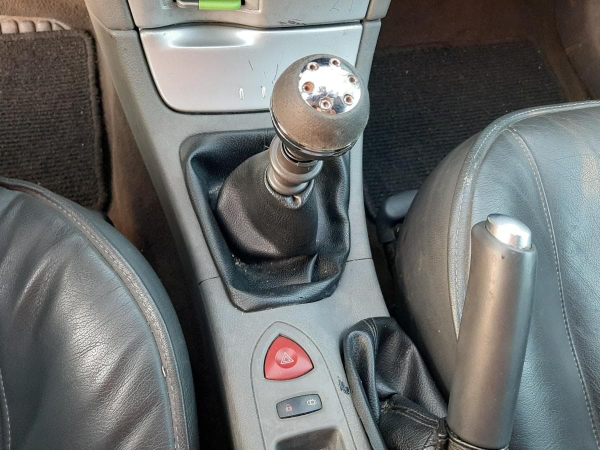 Renault Laguna 1.9 DCI · Ano 2004 — imagem 16