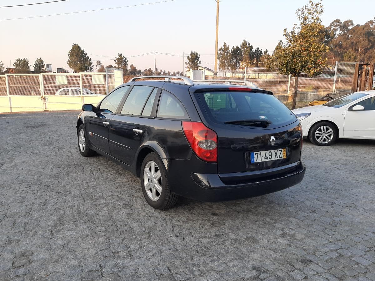 Renault Laguna 1.9 DCI · Ano 2004 — imagem 6