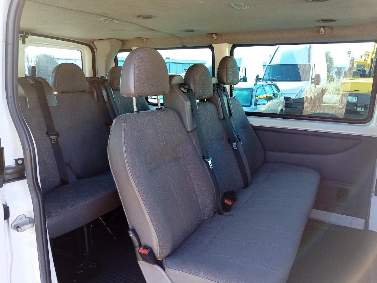 Ford Transit 2.0 · 9 Lugares · Ano 2004 — imagem 19